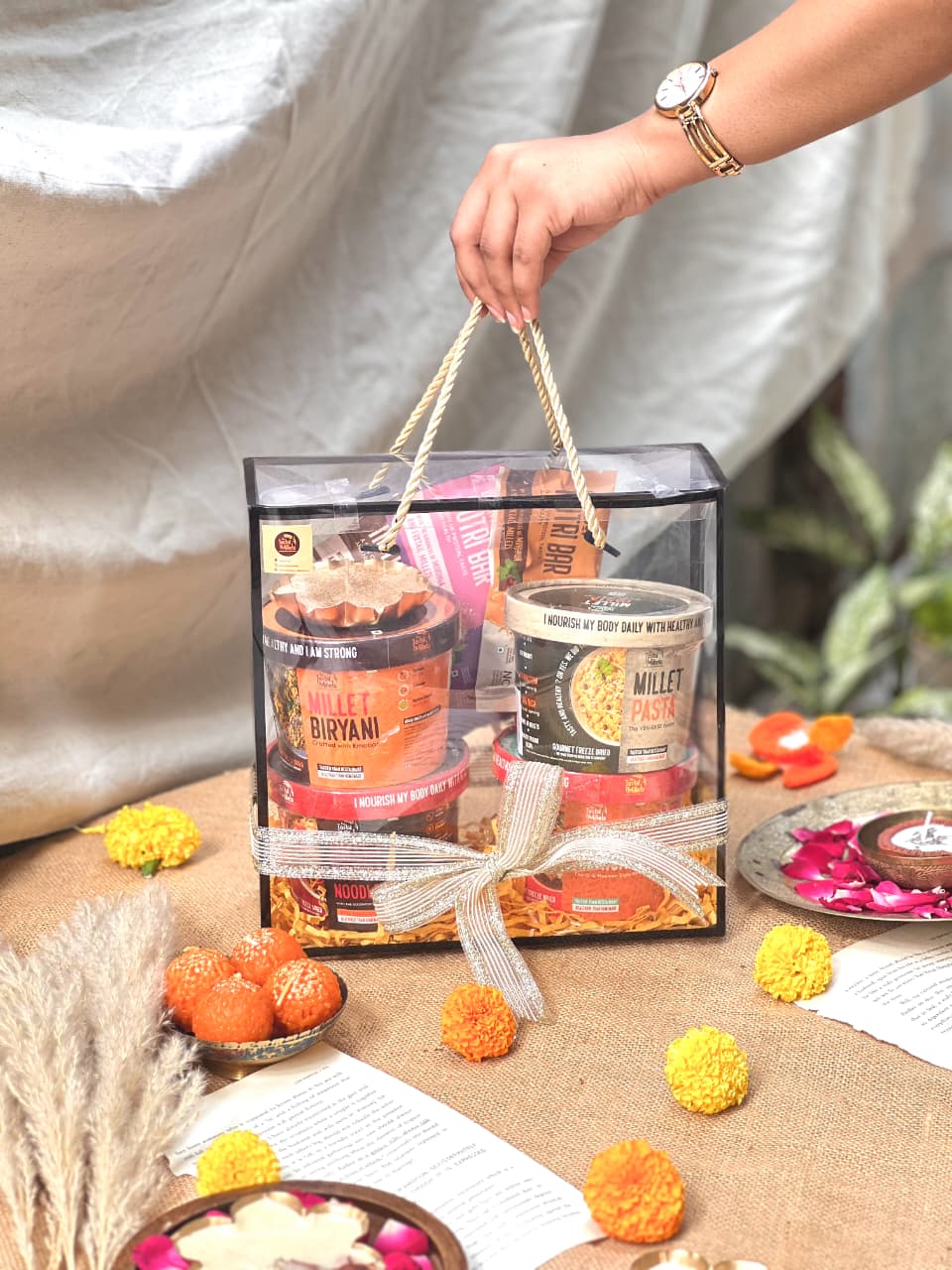 Nourish & Shine Hamper